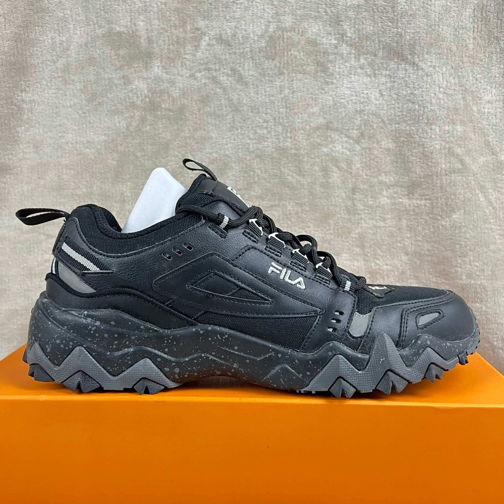 Fila Oakmont TR Black Grey Speckled Trail Sneakers 1JM01239-004 Mens Size 9